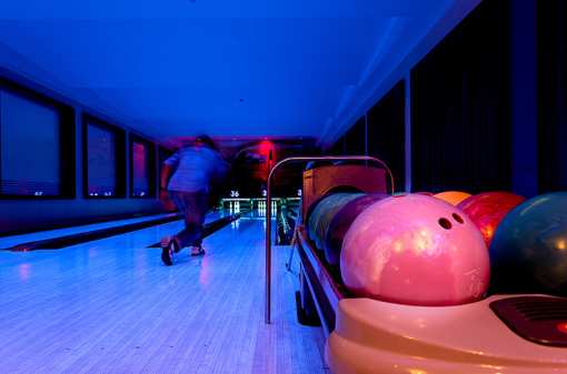 10 Best Bowling Alleys in Massachusetts!