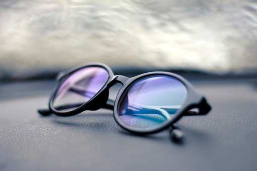 8 Best Eyewear Stores in Massachusetts!